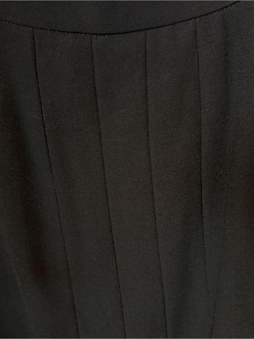 Channel 1999 Cruise 100% Wool Skirt French Size 36